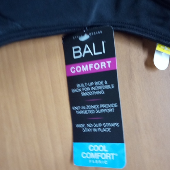 Bali cool comfort fabric lightly padded bra - Picture 3 of 5